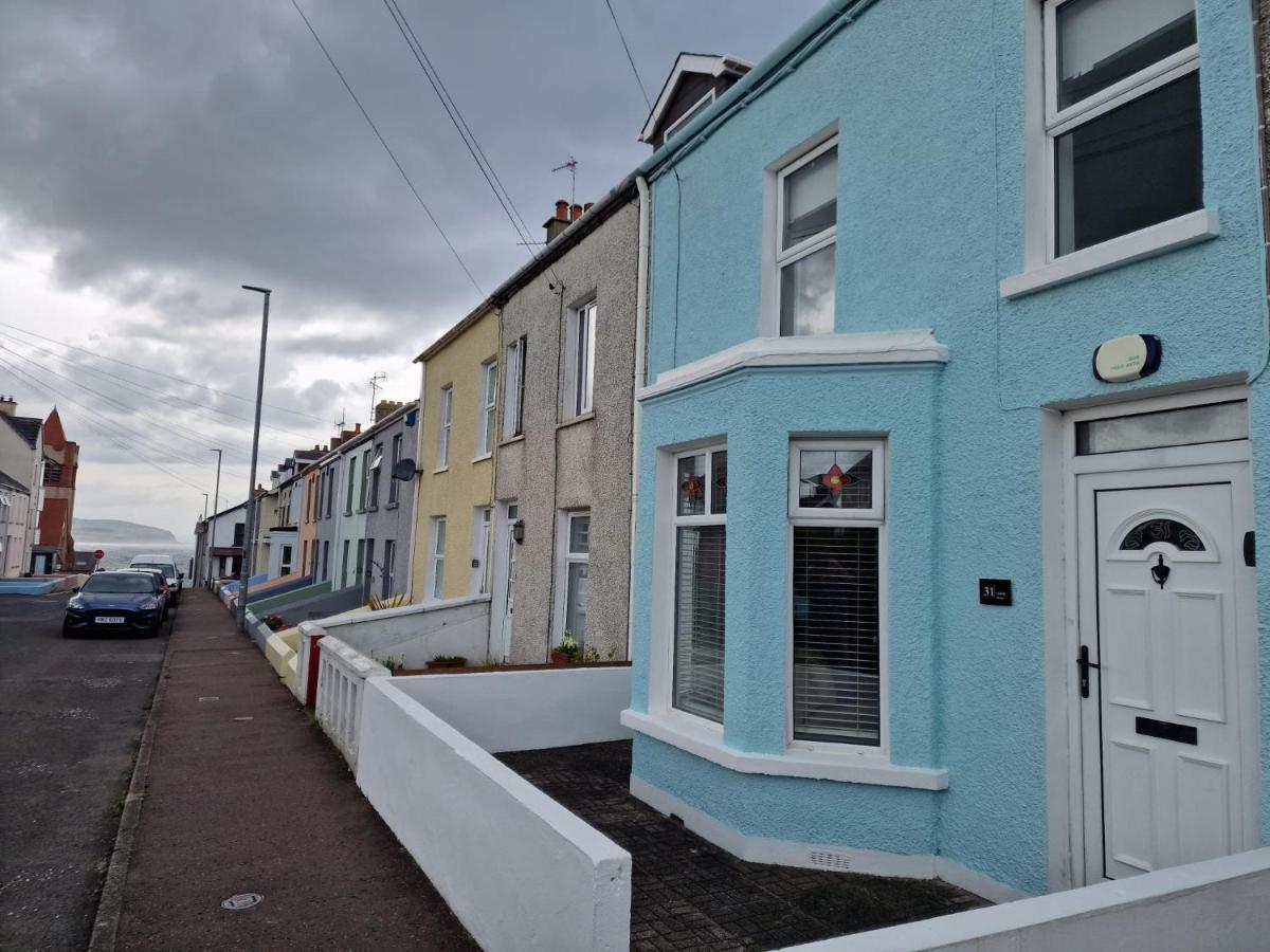 Enfield Street House Behind Portstewart Promenade With Partial Sea View From Front 3 Bed Sleeps 7 Villa Dış mekan fotoğraf
